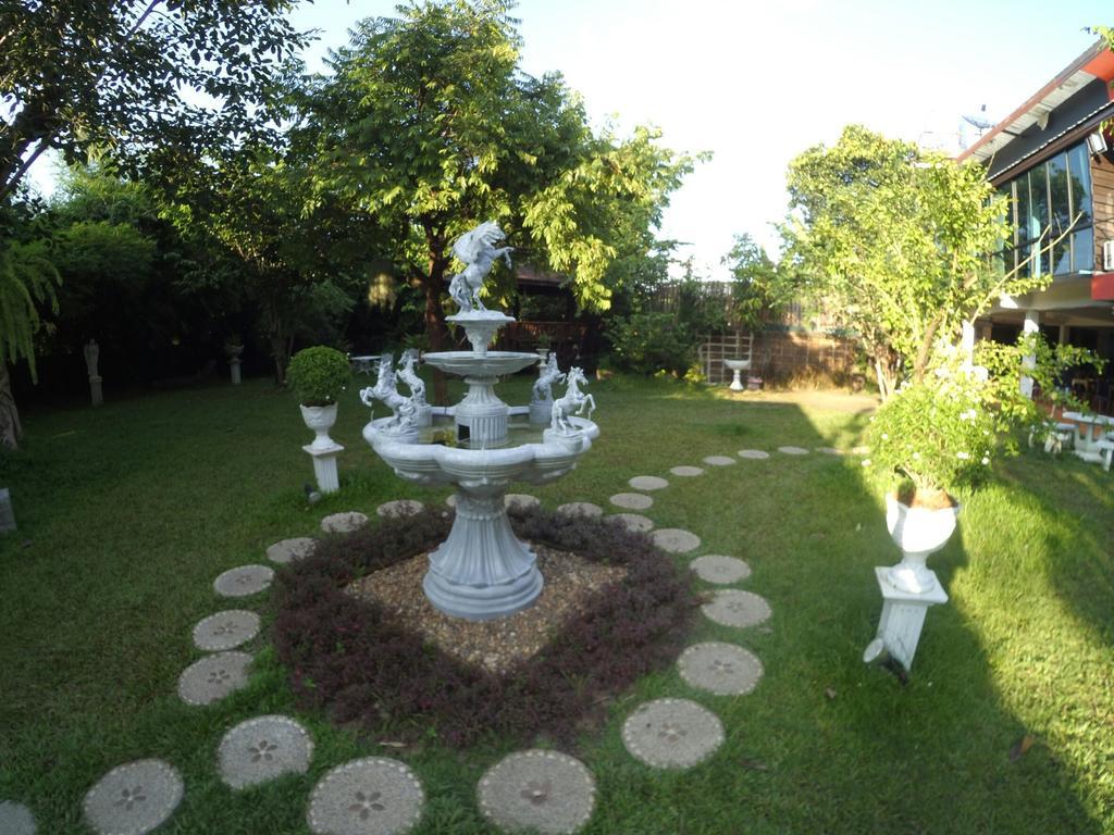 Lakeland Homestay Chiang Mai Buitenkant foto