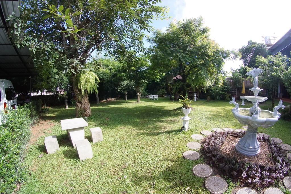 Lakeland Homestay Chiang Mai Buitenkant foto